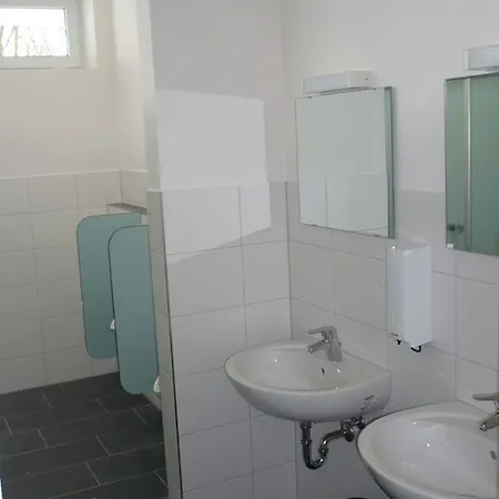 Kamp alanı Campingplatz Aichelberg Aichelberg (Goppingen)