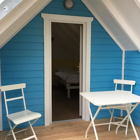 Kamp alanı Campingplatz Aichelberg *